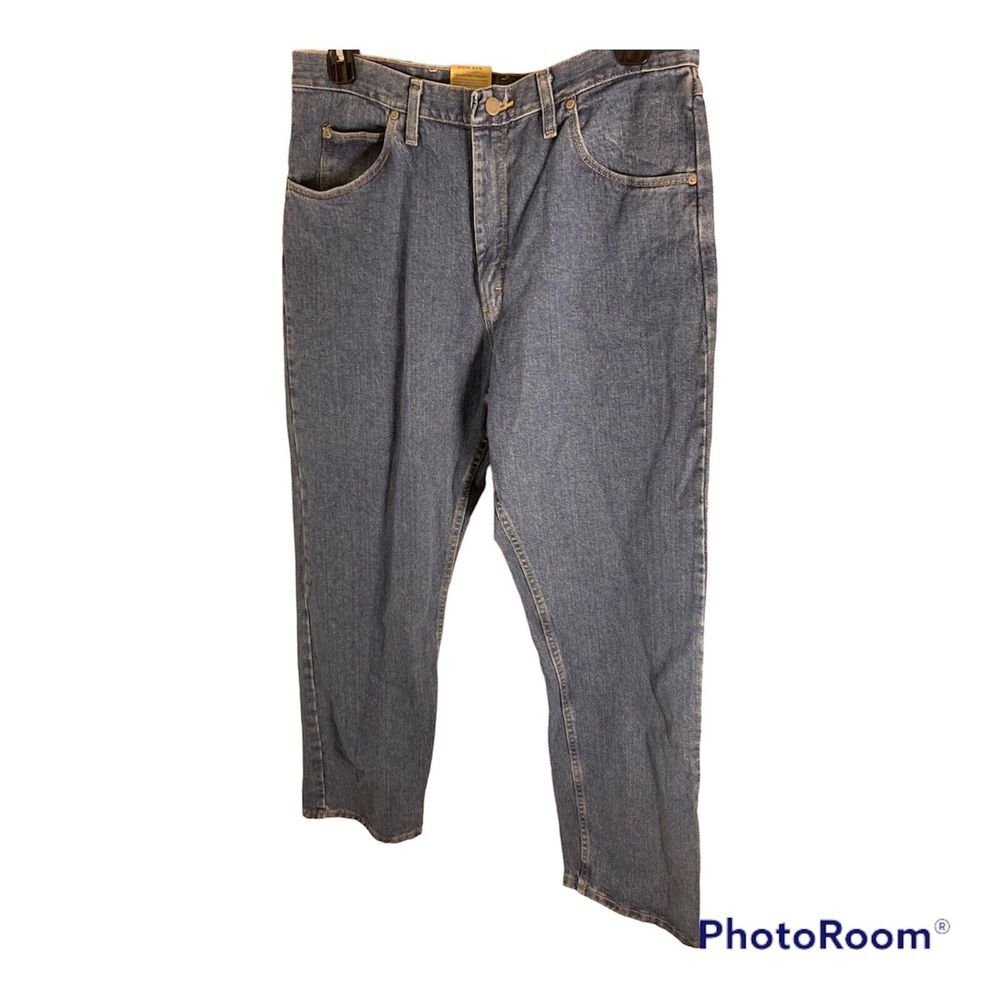 NWT Wrangler 5 Star Relaxed Fit‎ Jeans 36x32